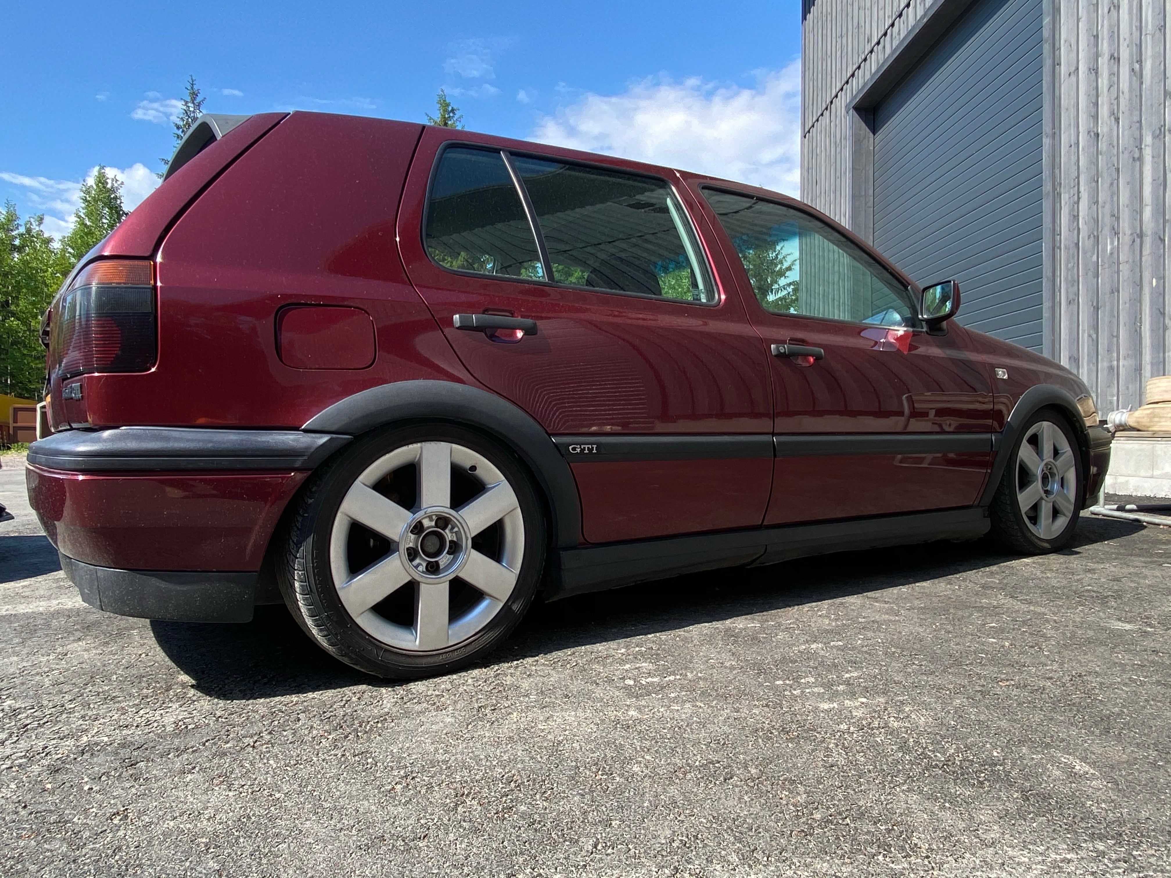 Can we update *Rare Golf mk3* color thread?